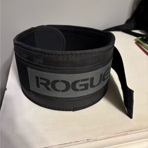 Rogue fitness lifting belt
